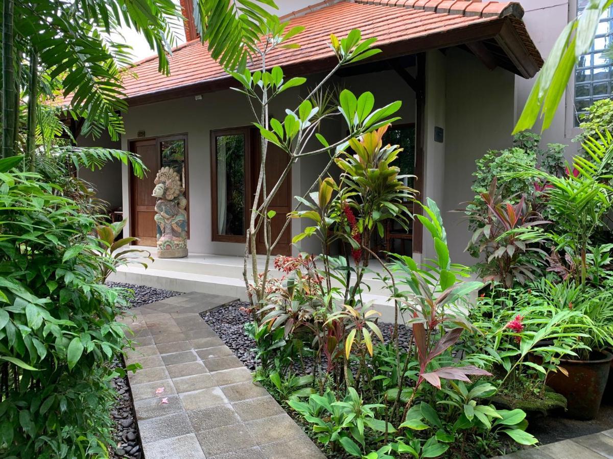 Taman Harum Cottages Ubud  Exterior photo